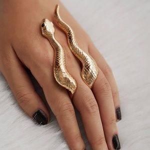 Gold Snake Ring (NEW)